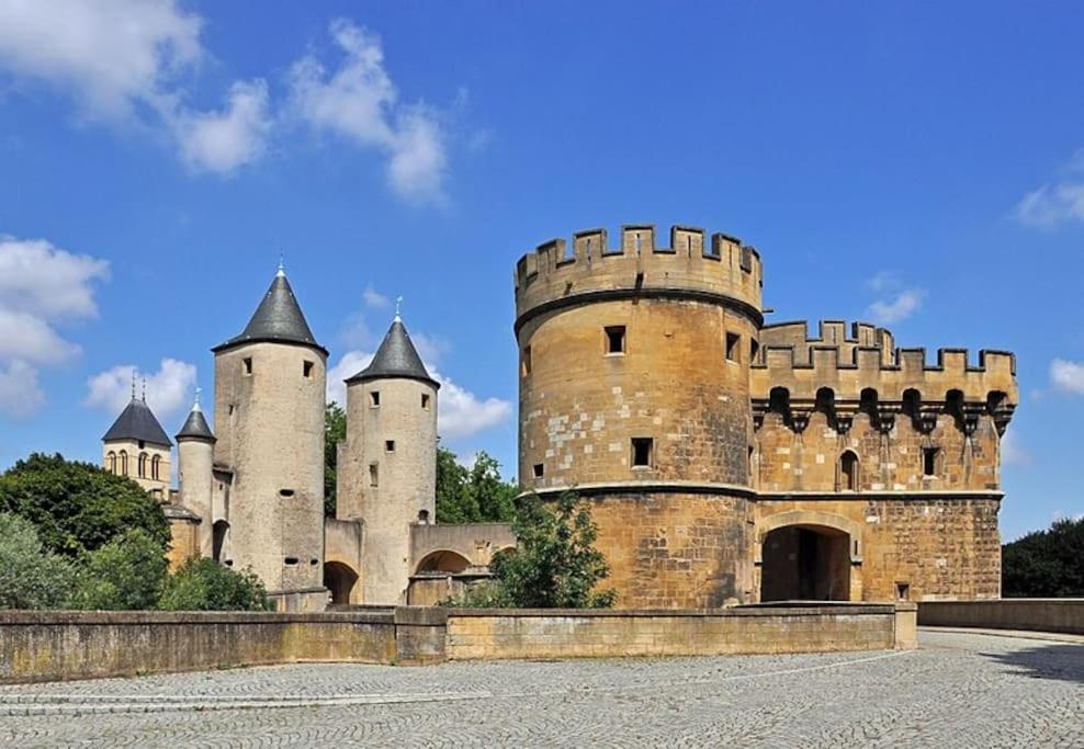 Apartamento La Petite Escale Metz Exterior foto